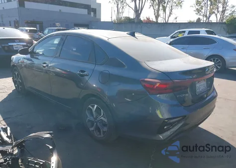 2020 Kia Forte Lxs z USA, uszkodzony, nr VIN 3KPF24AD2LE174872